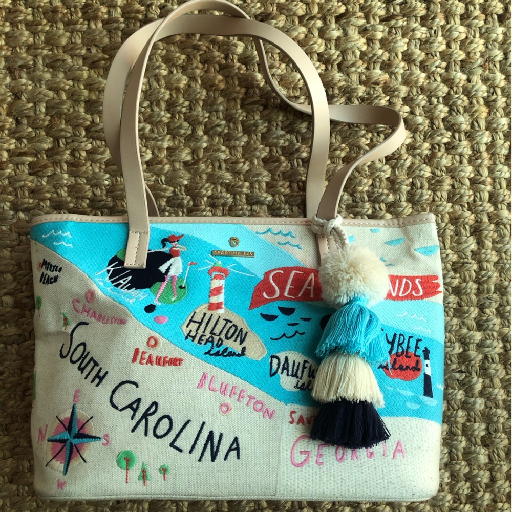 Spartina 449 Sea Islands Embroidered Tote Bag. Zip Top. Tassel.